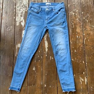Loft light wash fray bottom jeans!